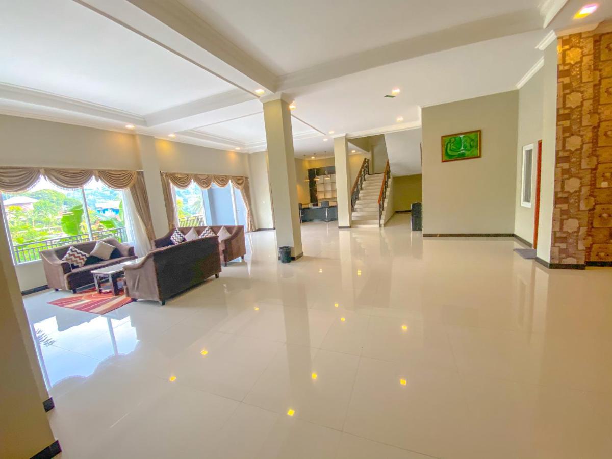 Villa Andalus 3 Puncak Extérieur photo
