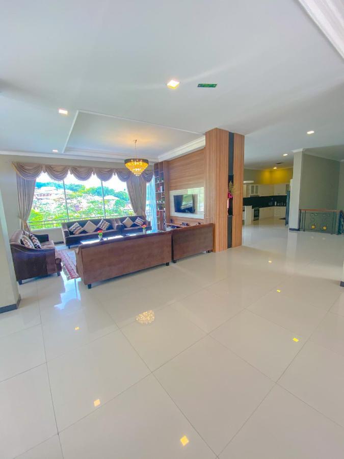 Villa Andalus 3 Puncak Extérieur photo