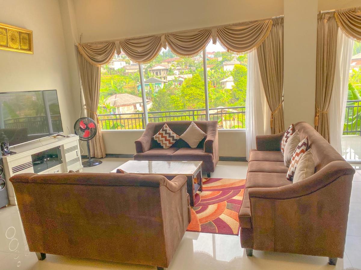Villa Andalus 3 Puncak Extérieur photo